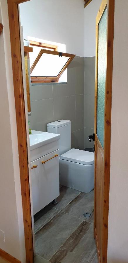 Bujtina Peshtan Guesthouse&Camping Tepelene Dış mekan fotoğraf